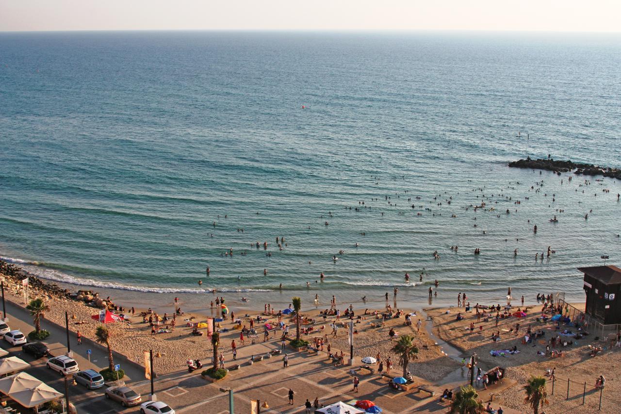 Sea View Beach Apartment Хайфа Экстерьер фото