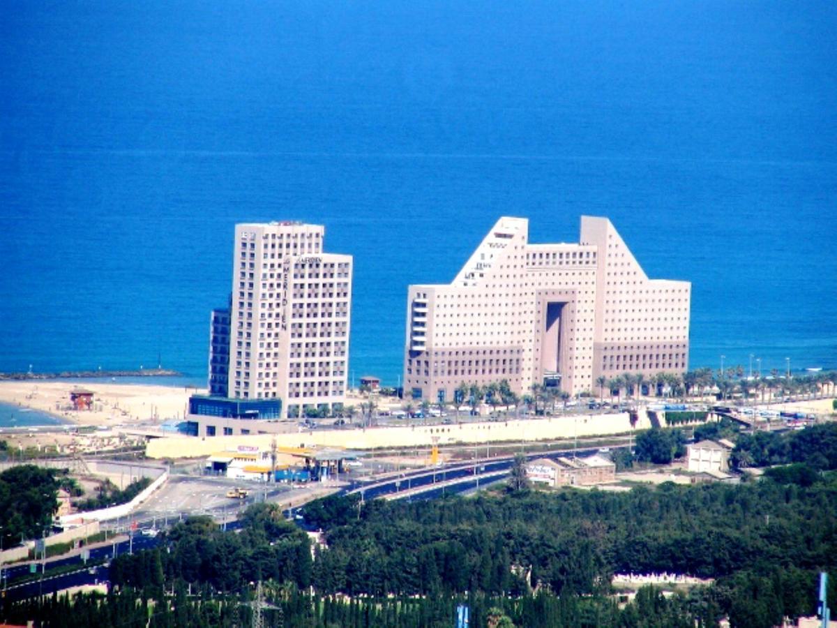 Sea View Beach Apartment Хайфа Экстерьер фото