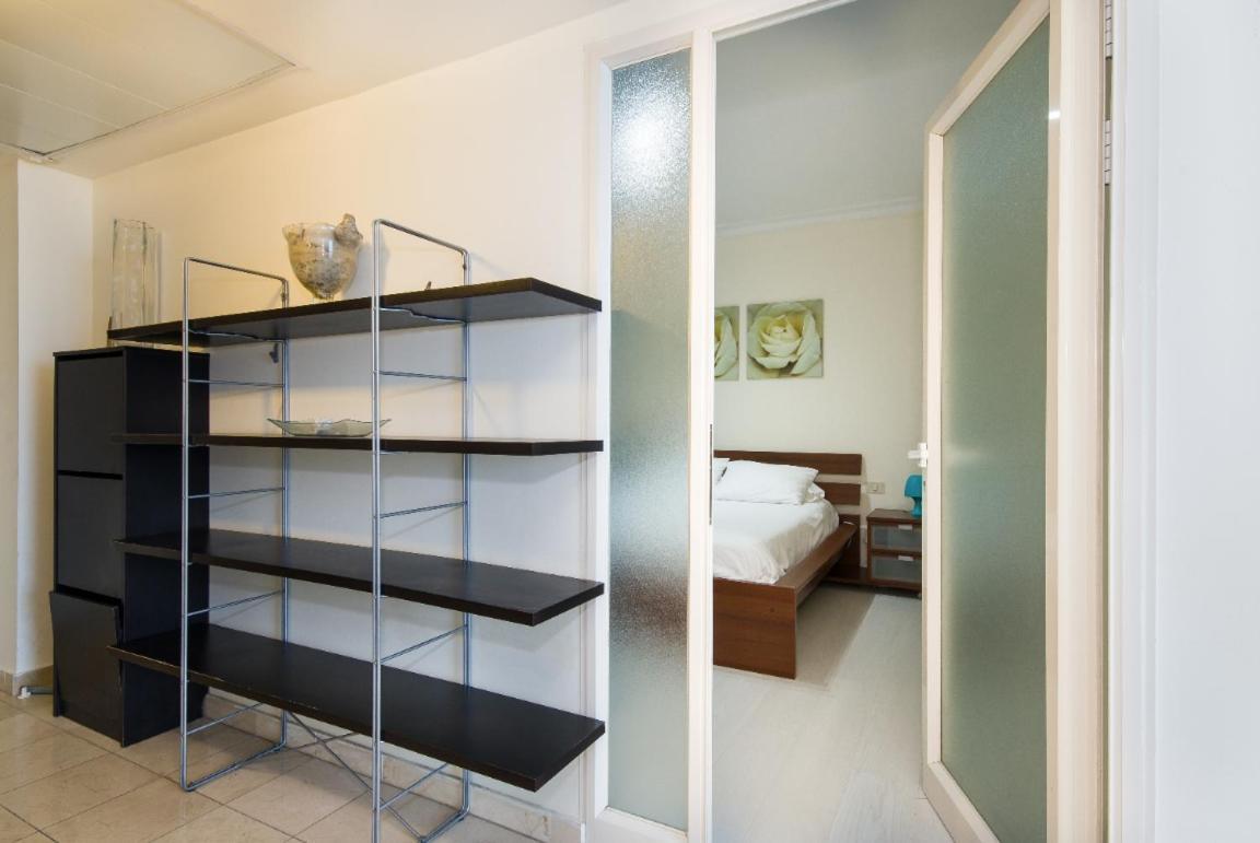 Sea View Beach Apartment Хайфа Экстерьер фото